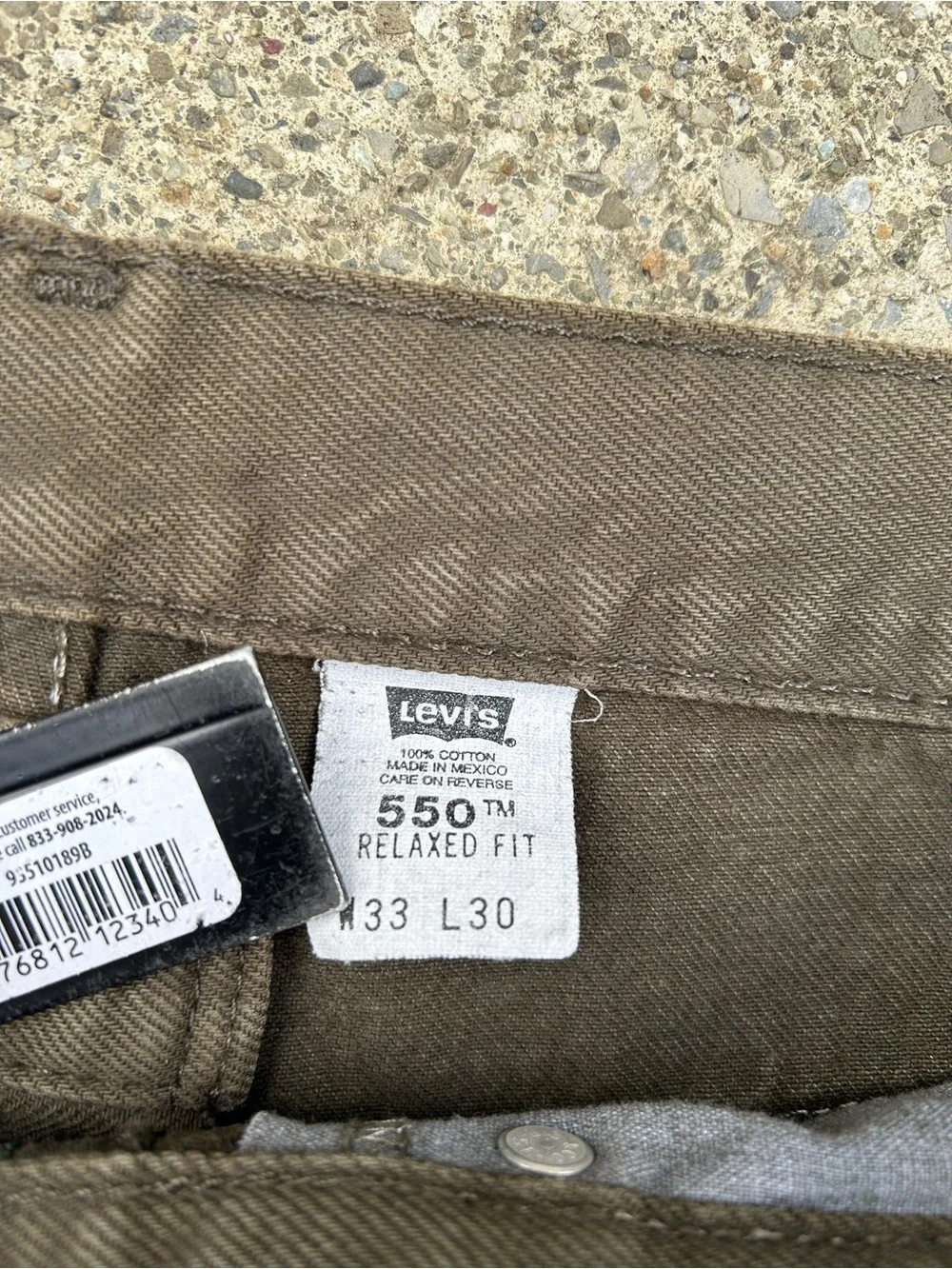 Vintage Levi's Dark Olive 550 relax fit Jeans